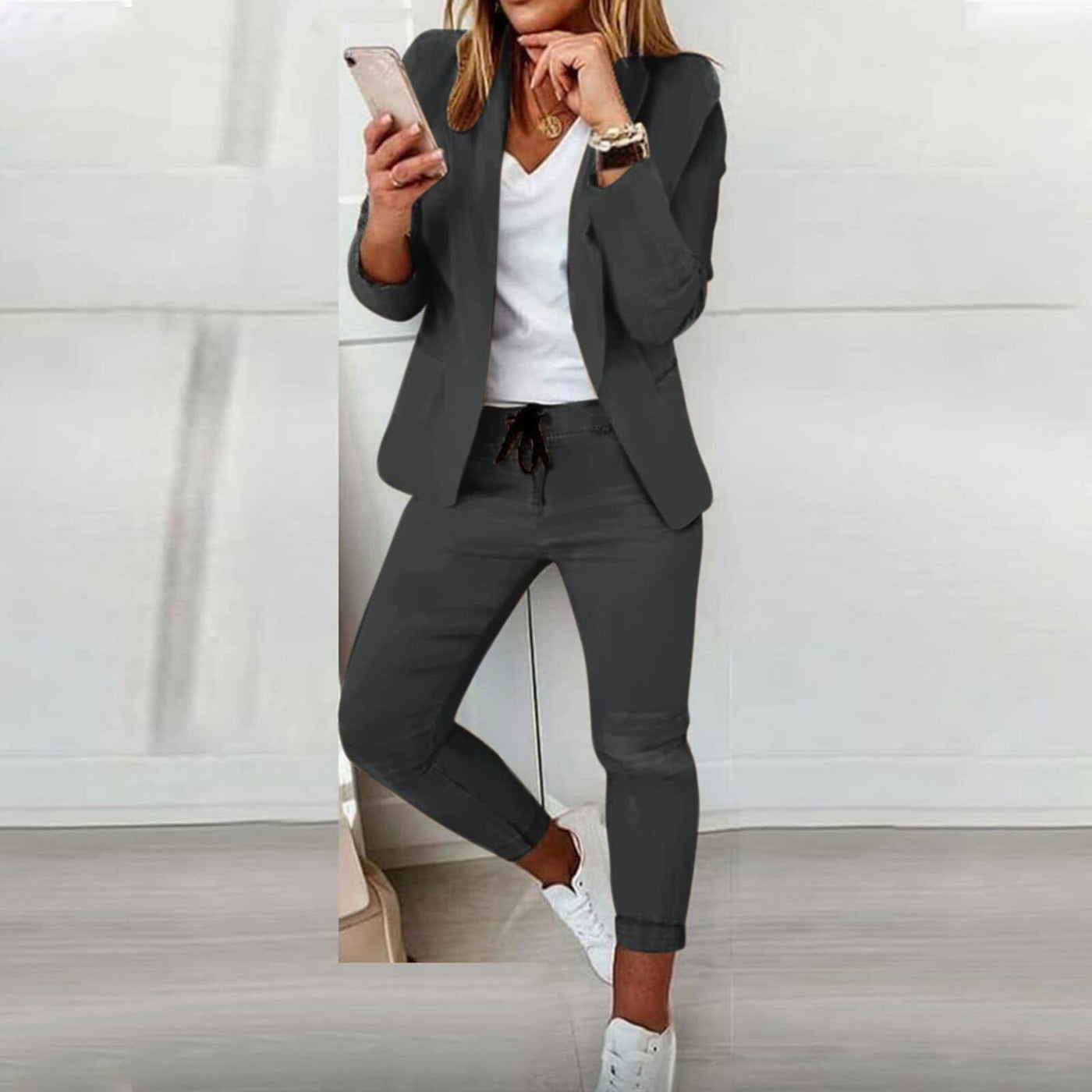 Wert | Slim-Fit-Blazer und bequeme Hose mit Kordelzug-Bonida Shop