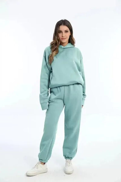 Set aus Kapuzenpulli und Jogginghose für Frauen